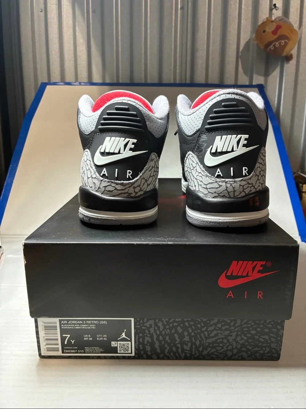 SKU DM0967 010 used  Air Jordan 3 Retro. (GS) for men